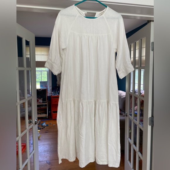 Beaton Linen Dresses & Skirts - ☁️ TRADED☁️ Beaton Linen June dress